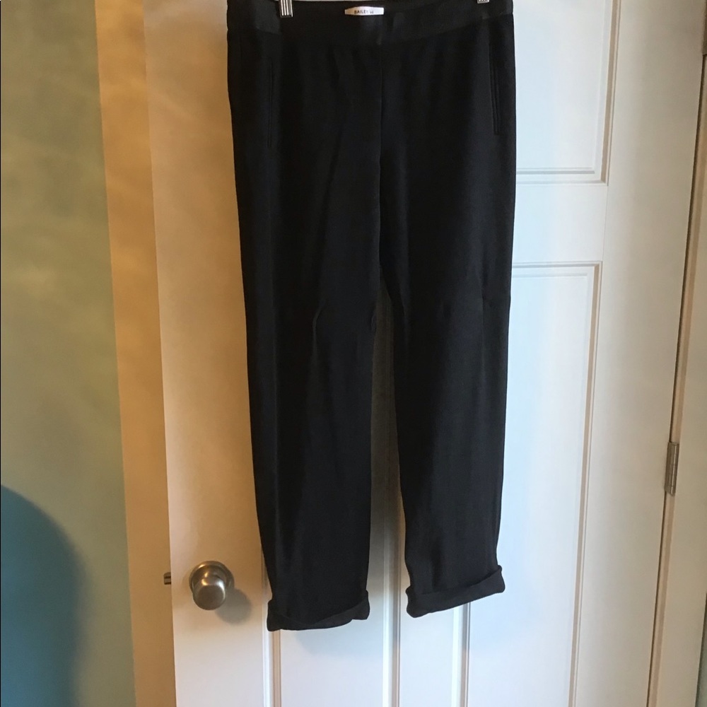 Bailey 44 cropped black pants with cuff